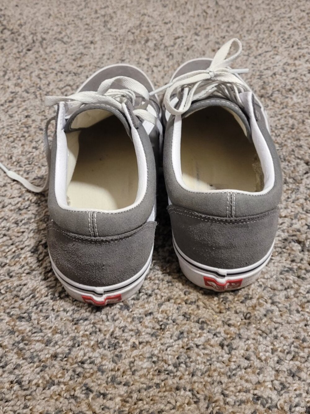 Vans - Picture 2 of 3